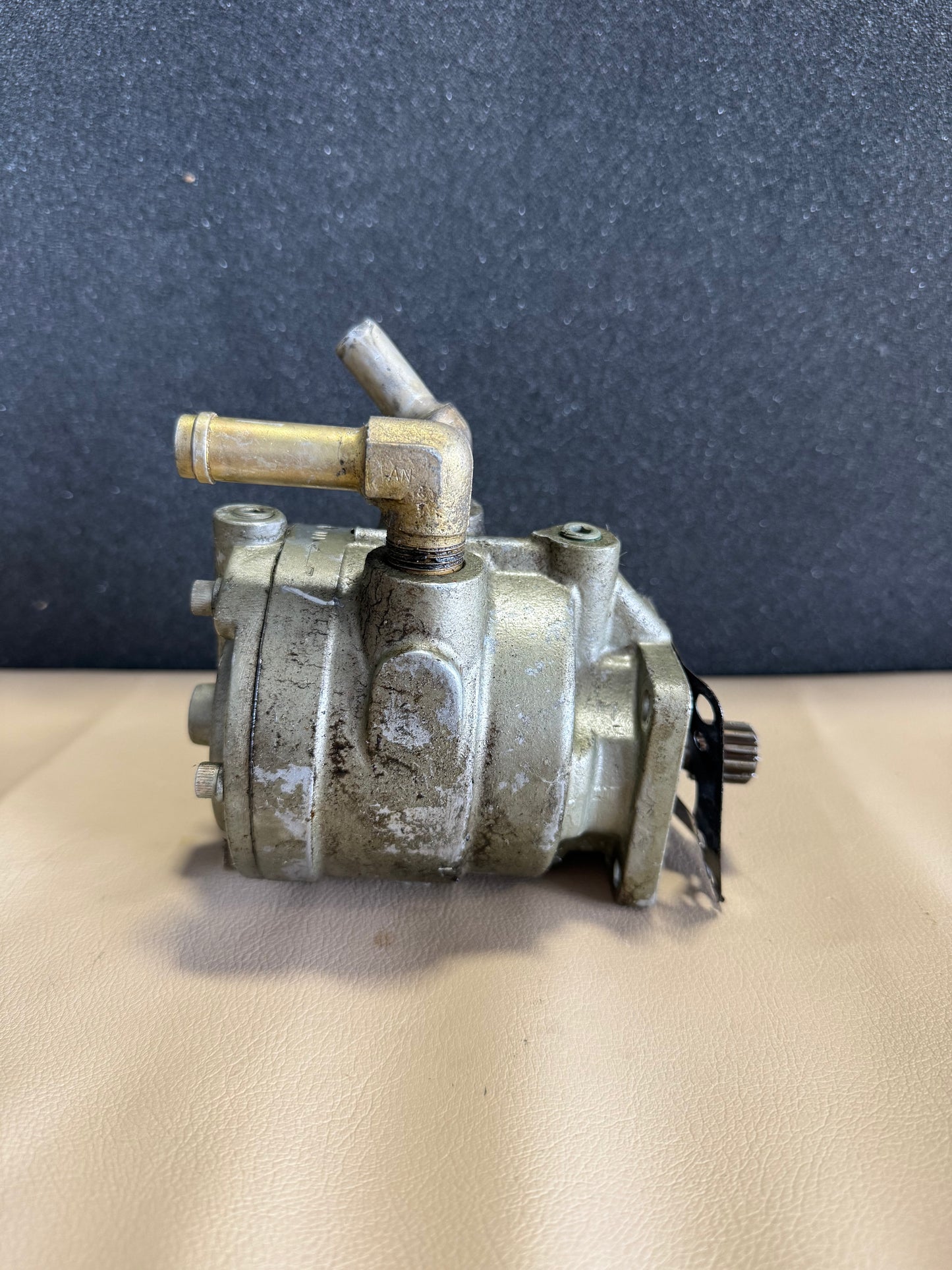 Beechcraft Weston Vacuum Pump | P/N G-455