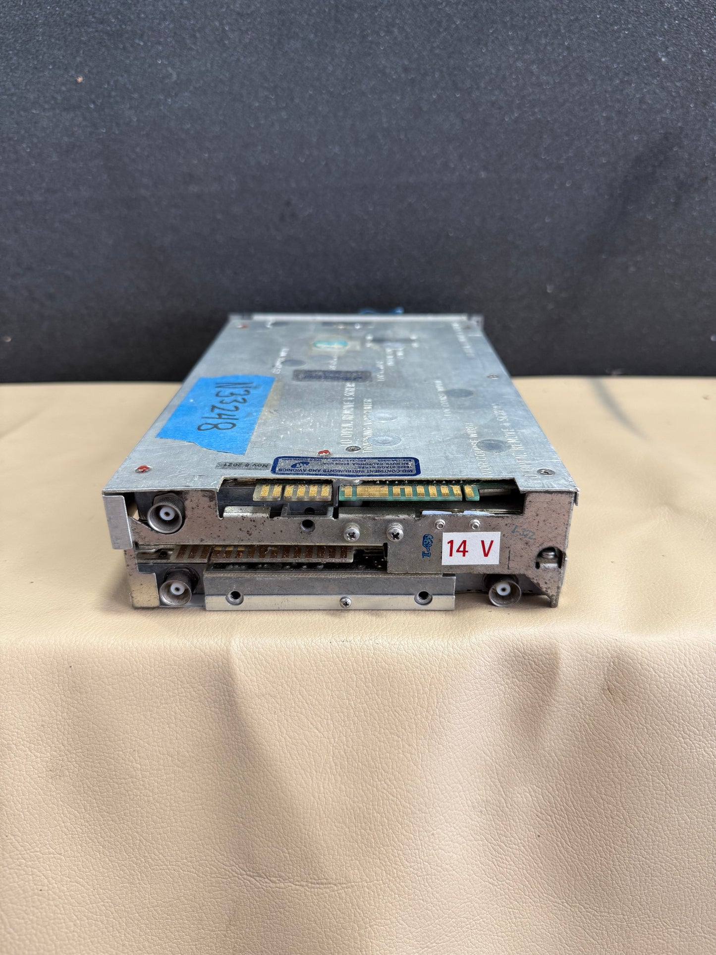Bendix / King KX-165 Comm/Nav Transceiver | P/n 069-1025-00