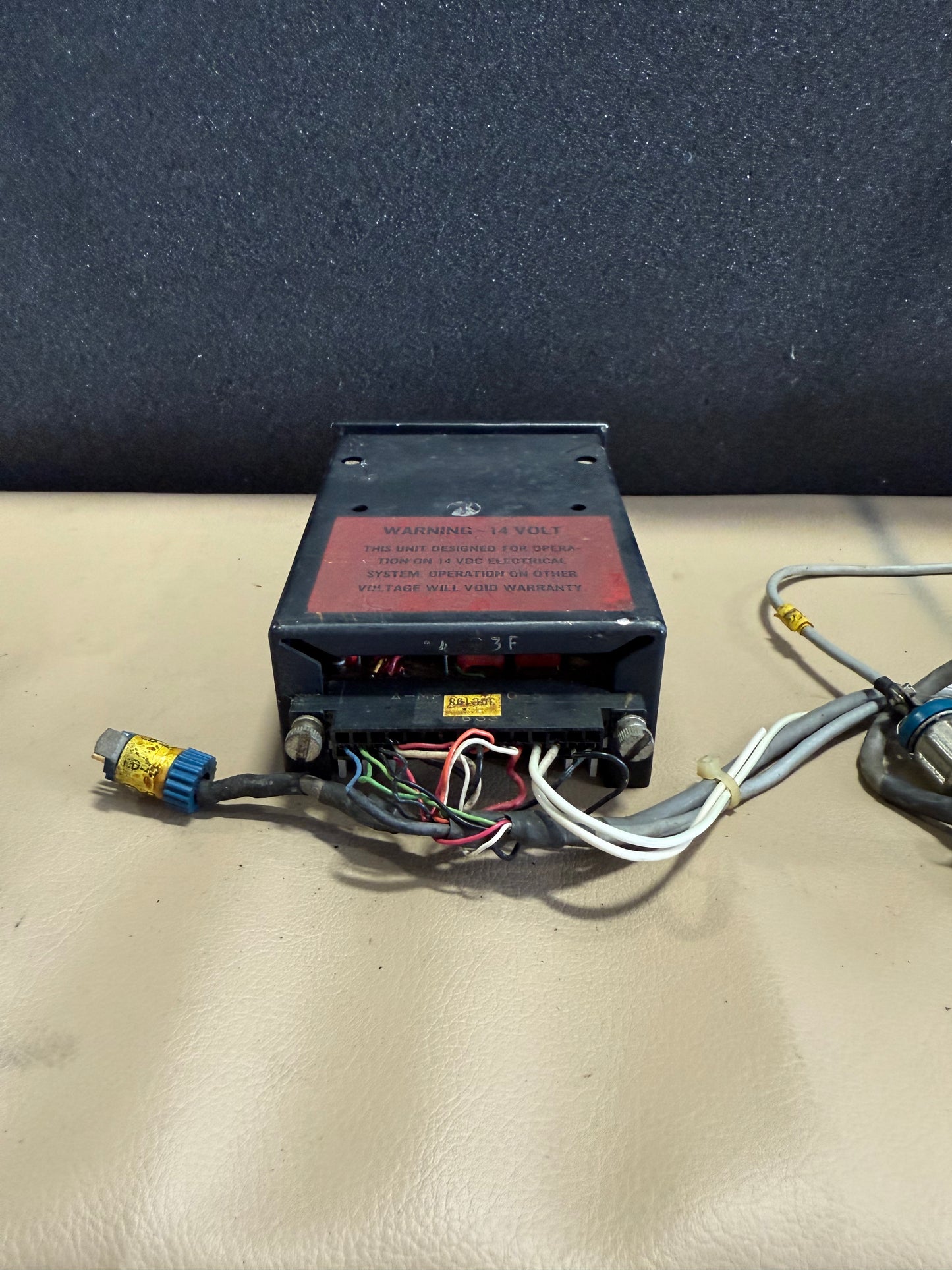 Piper Autocontrol III (PA-28) | P/N 751-283