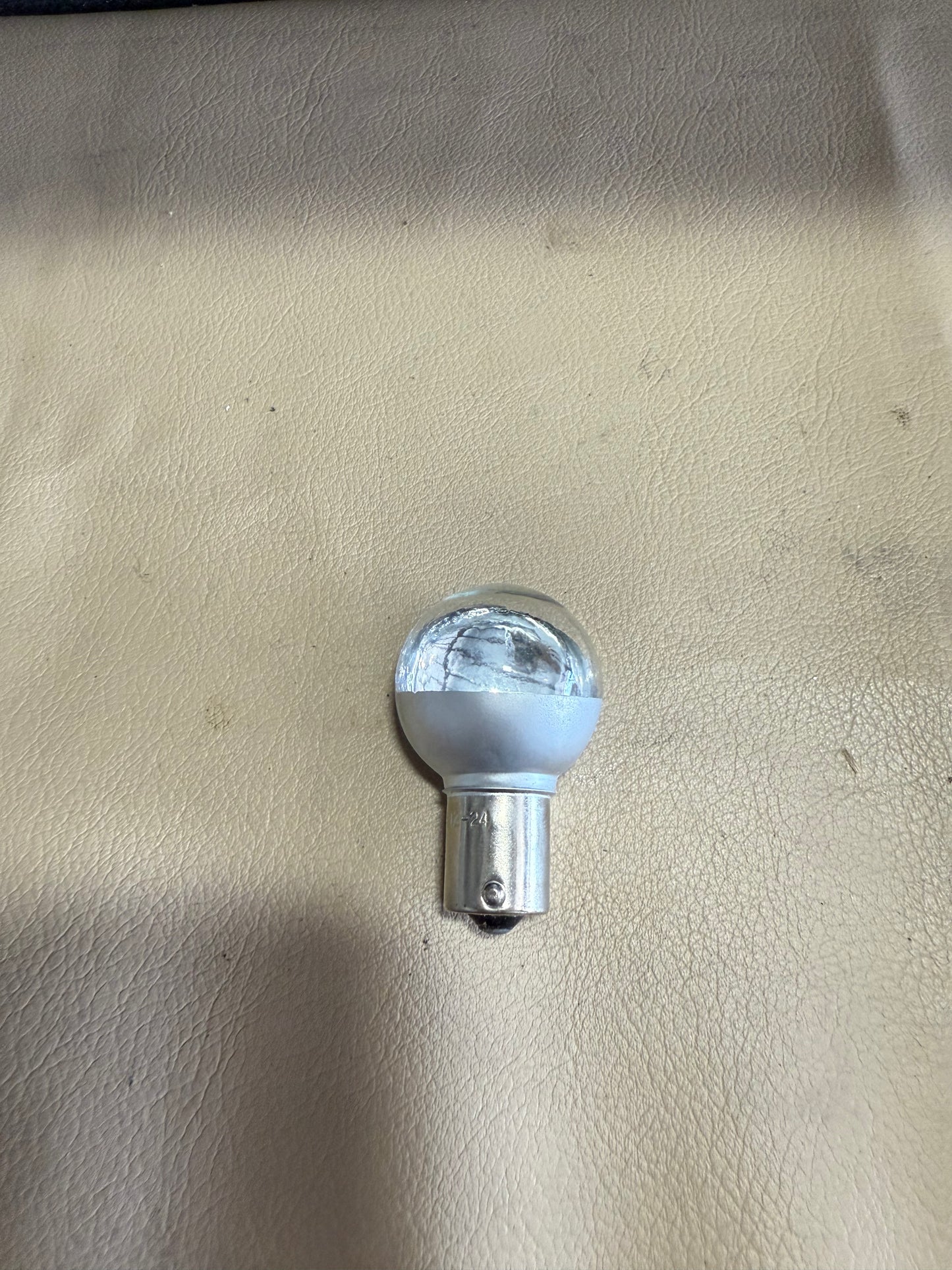 Norman Lamp | P/N 7512-24