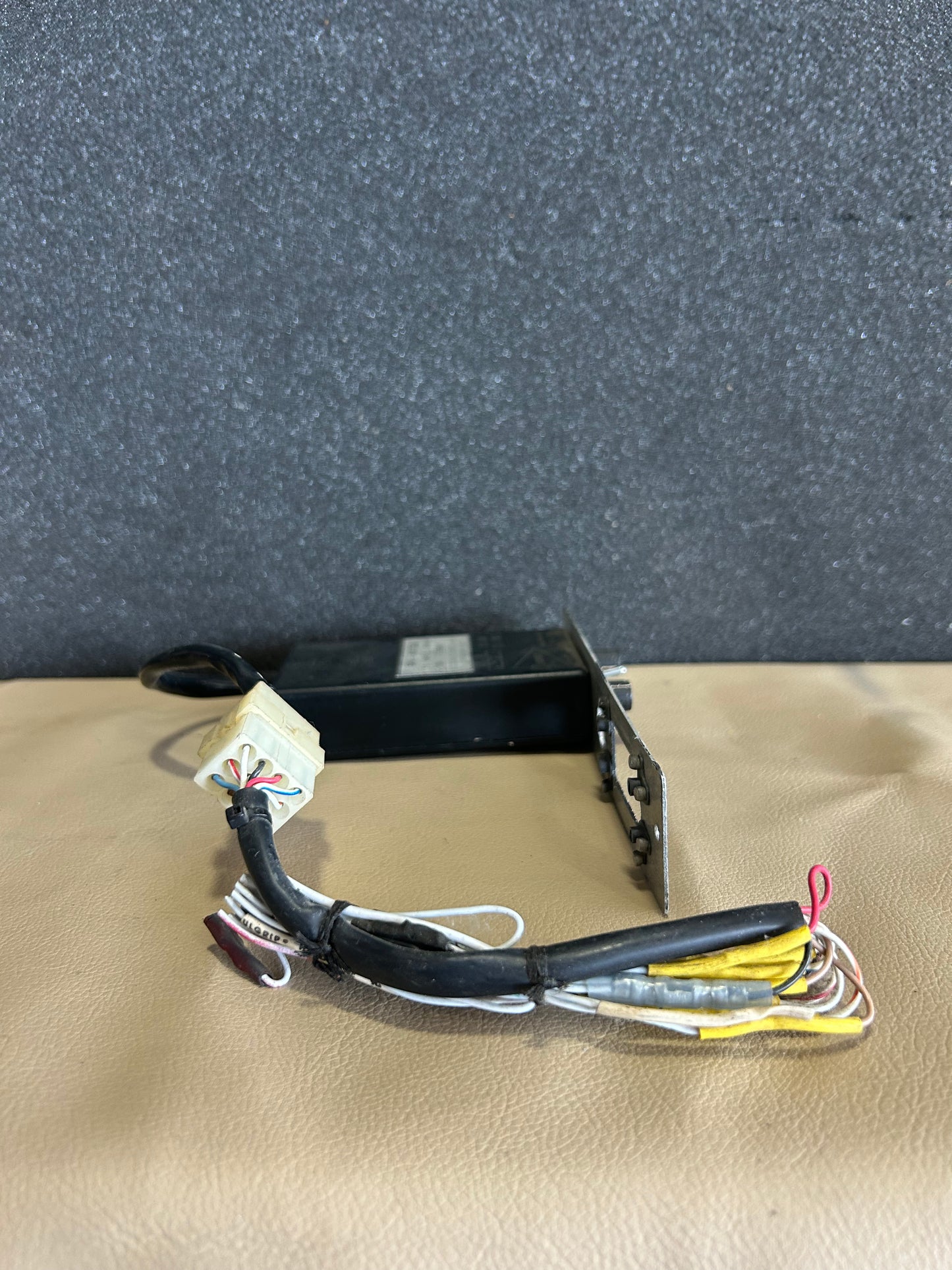 Sigtronics | 4-Place Intercom | P/N SPA-400
