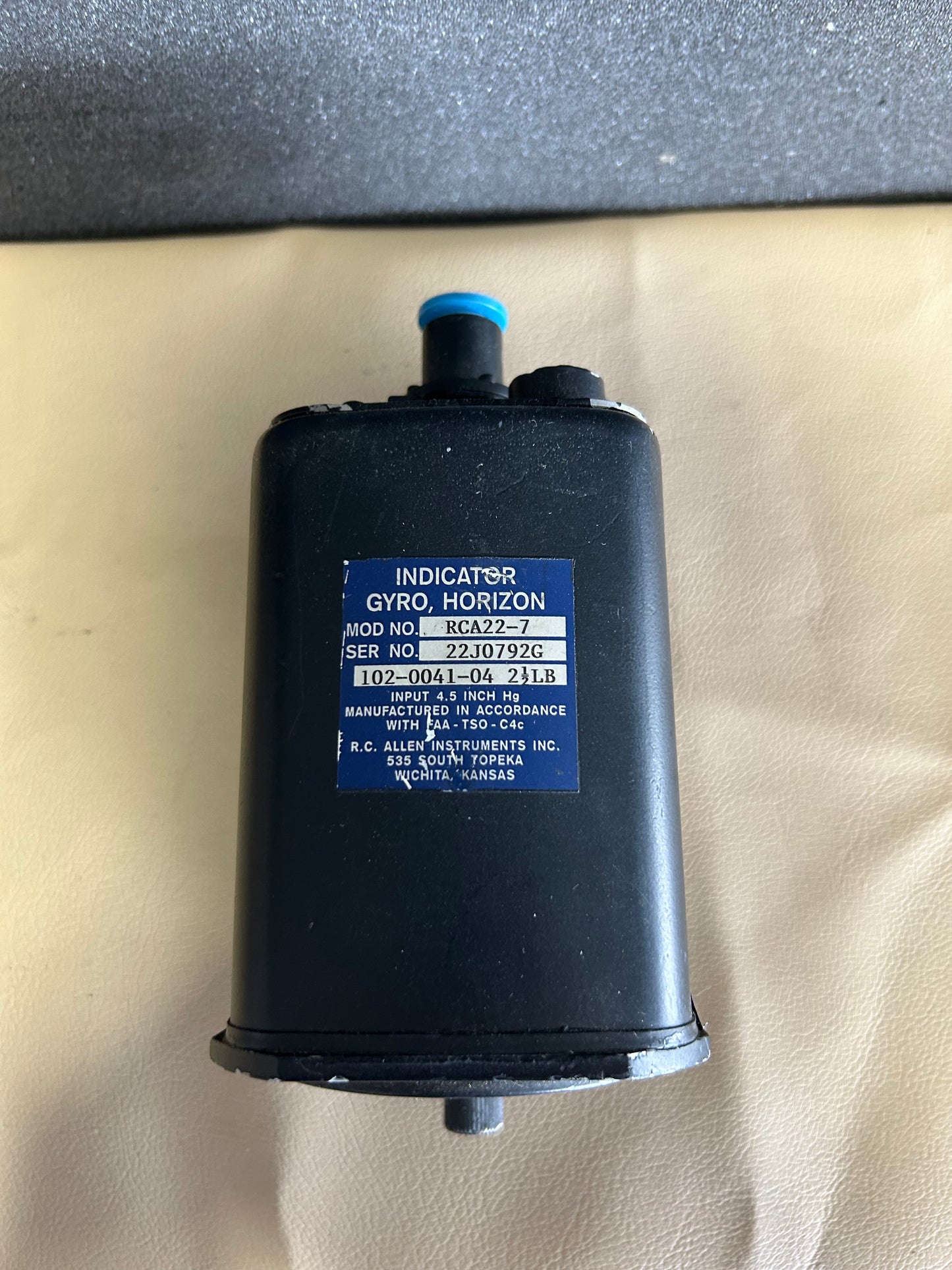 RC Allen Vacuum Horizen Gyro | P/N RCA22-7
