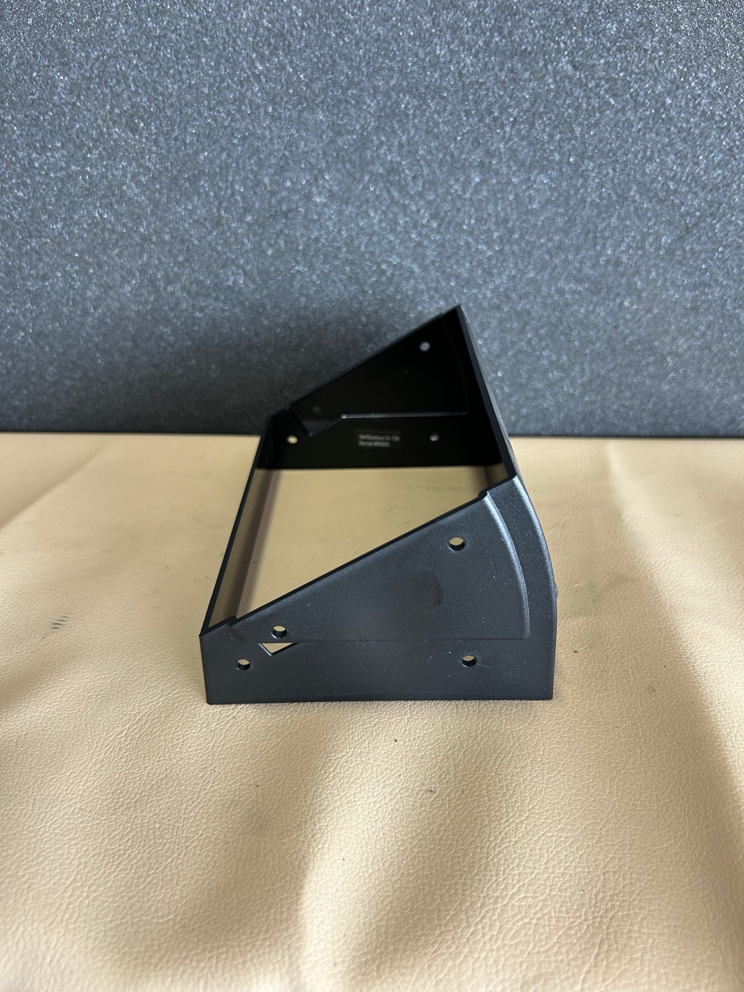 AirGizmos V-tilt Mount