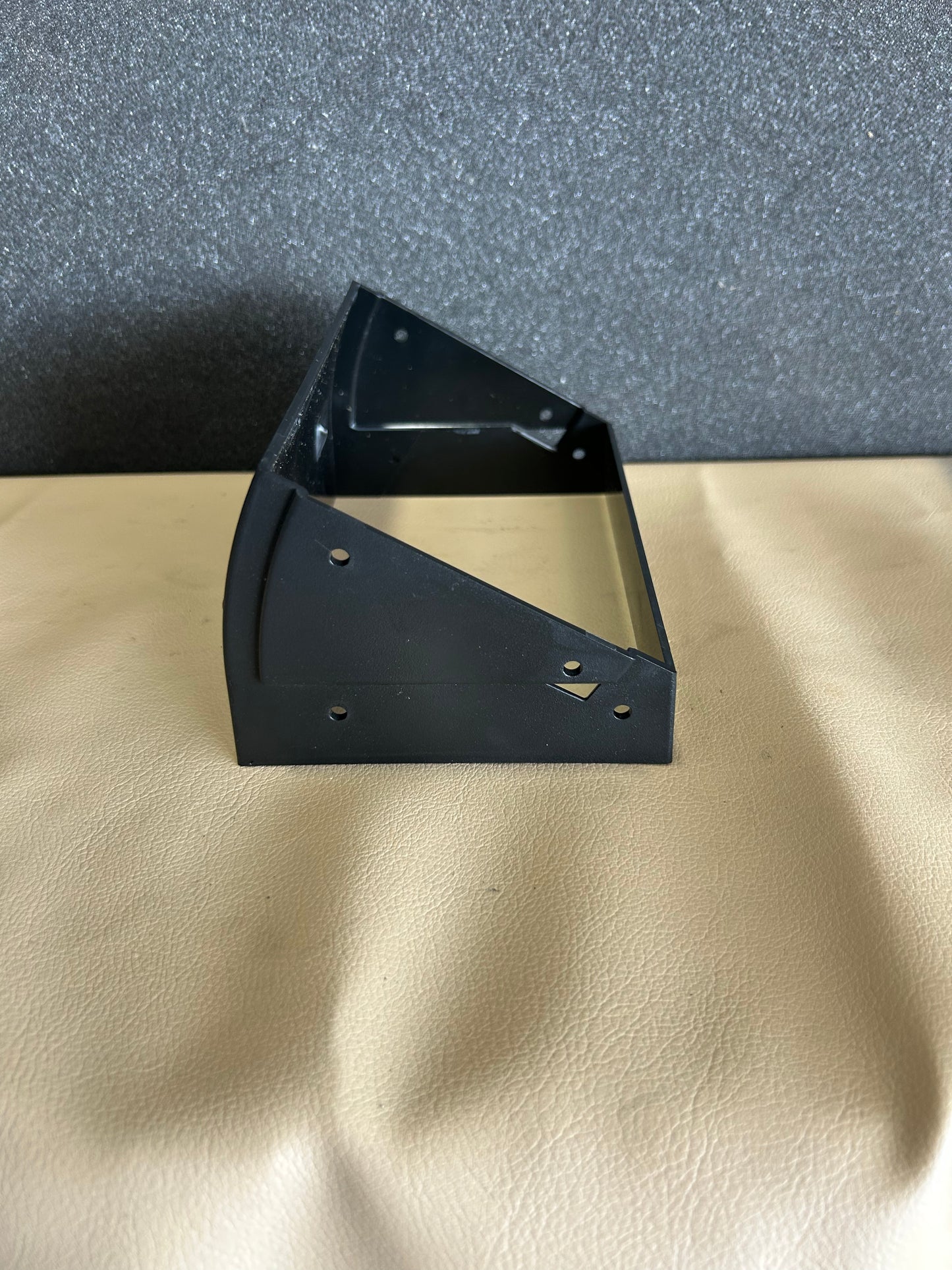 AirGizmos V-tilt Mount