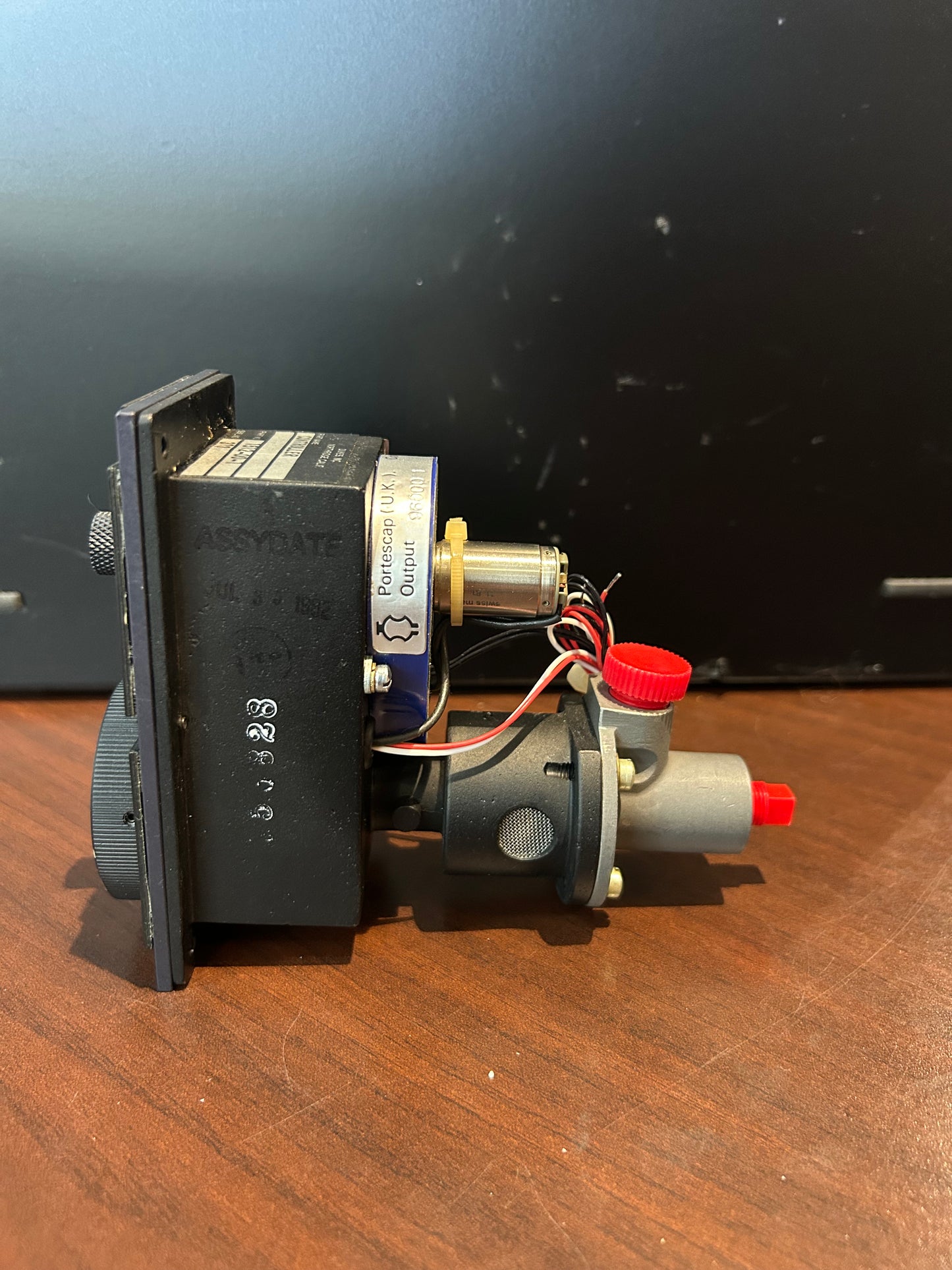 Dukes Cabin Pressure Controller (Overhauled) | P/N 1512-00-1
