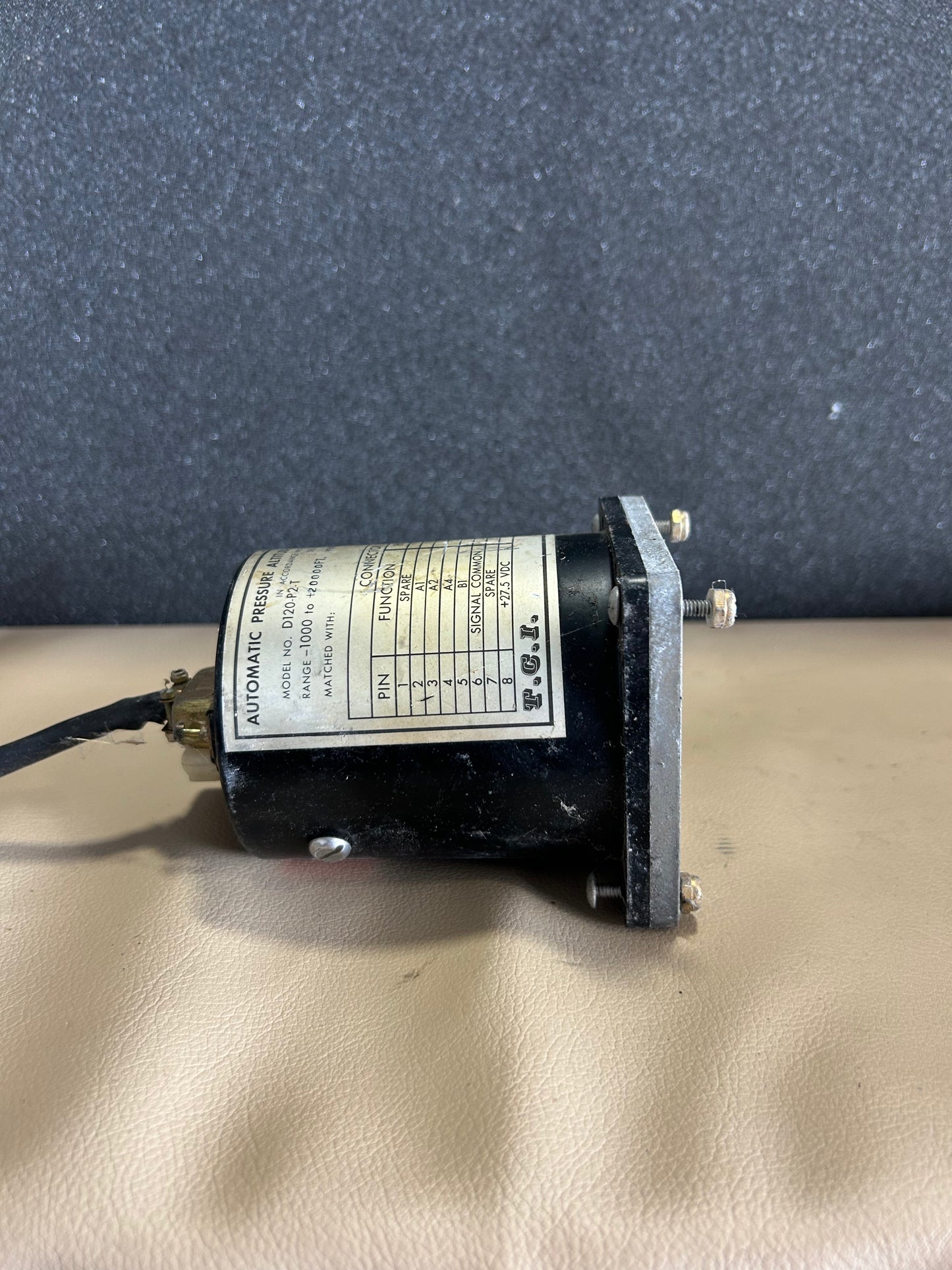 BendixKing KT-76A W/ Trans-Cal Altitude Digitizer | P/N 066-1062-00 | P/N D120-P2-T