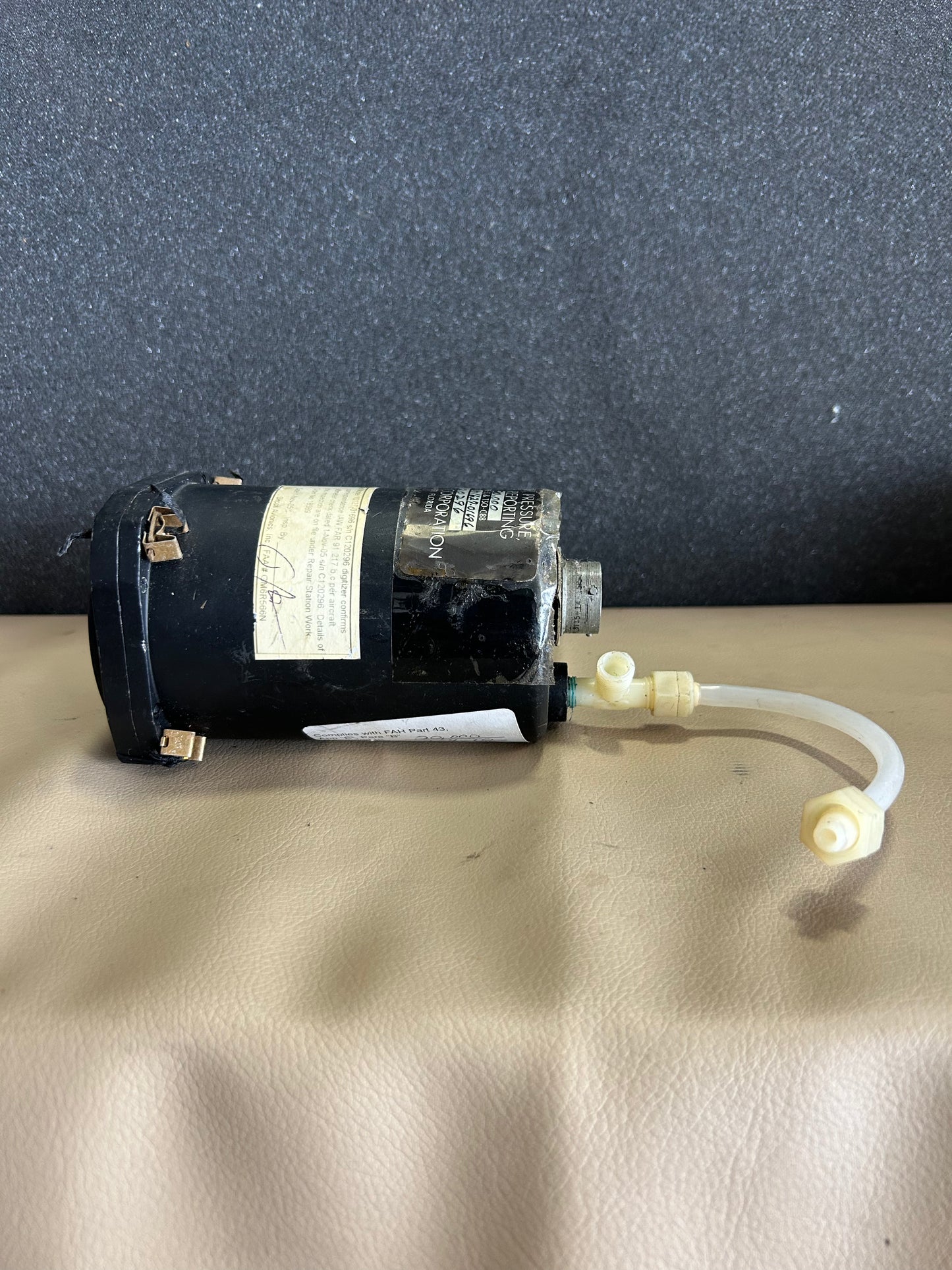 Aerosonic Altimiter | P/N 101627-01696