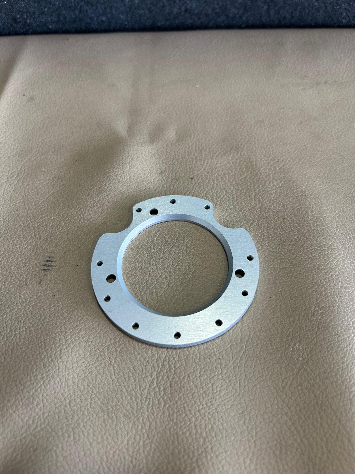 Garmin GSA 28 Servo Capstand Mount | P/N 115-01737-20