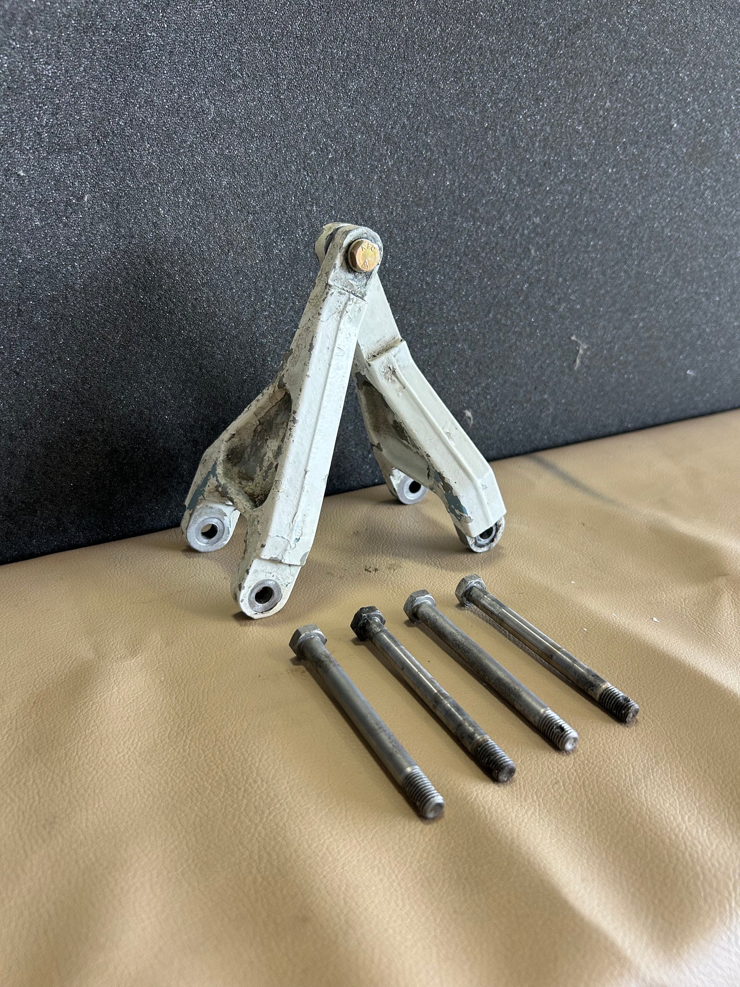 Piper Aztec Main Landing Gear Scissor Link | P/N 31806