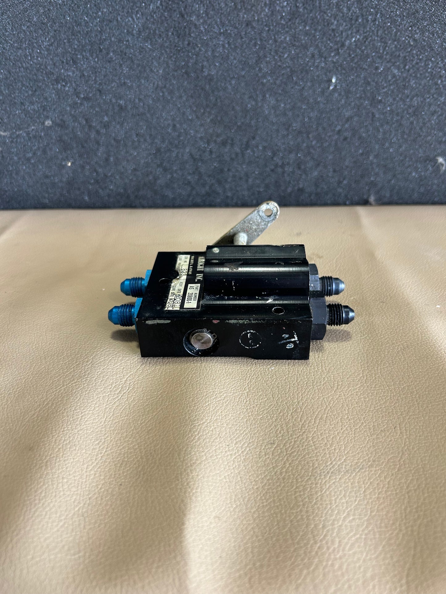 Airight Parking Break Valve | P/N 20800-1