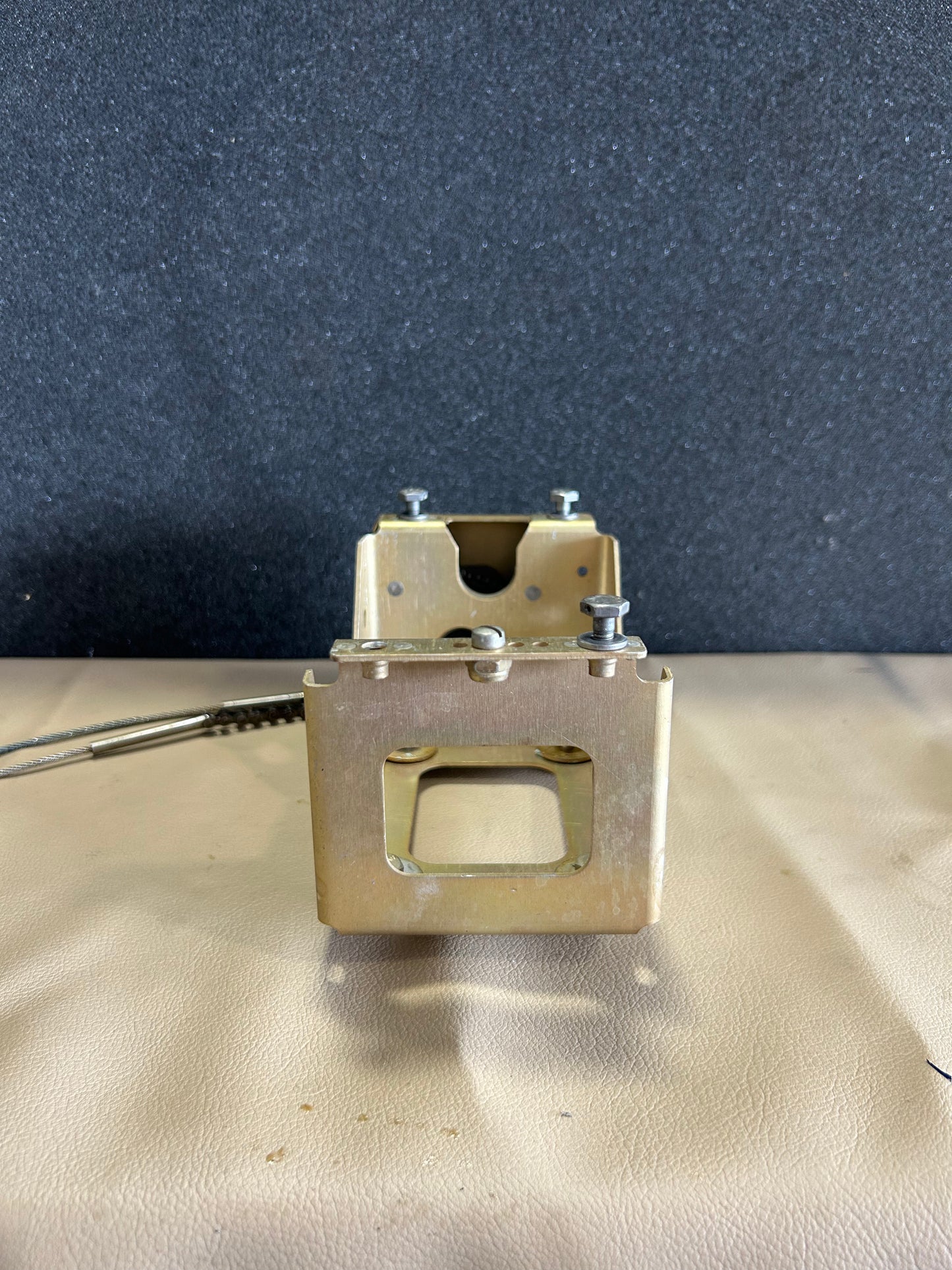 Aircraft Radio and Control Servo Mount | 44415-4060