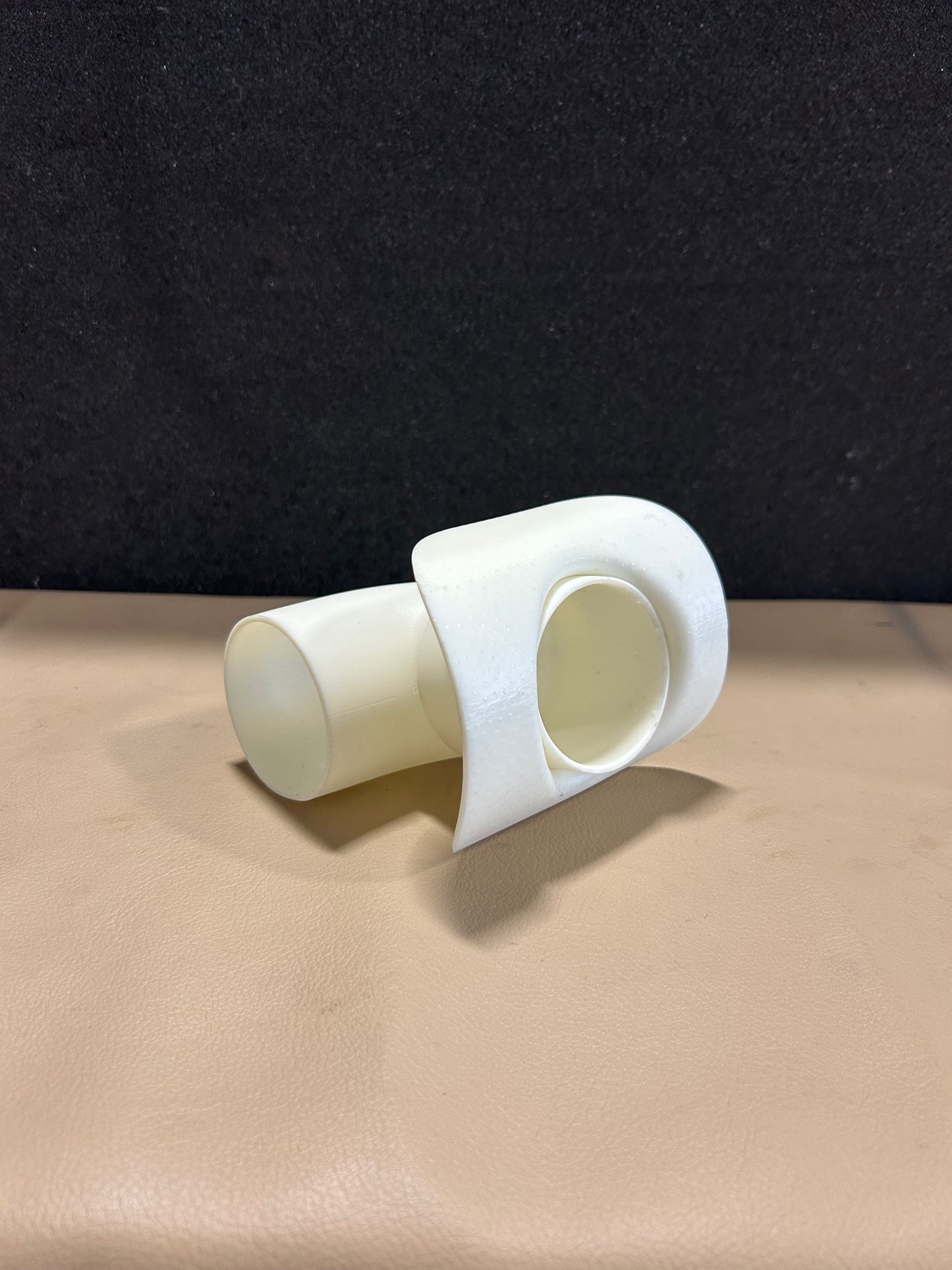 Scoop W/ Elbow | P/N 0413233