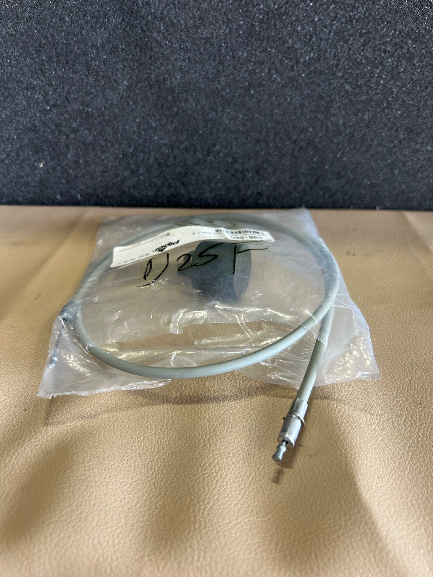 Piper Malibu Seatback Release Cable and Actuator | P/N 598-550 | Alt. (84811-2)