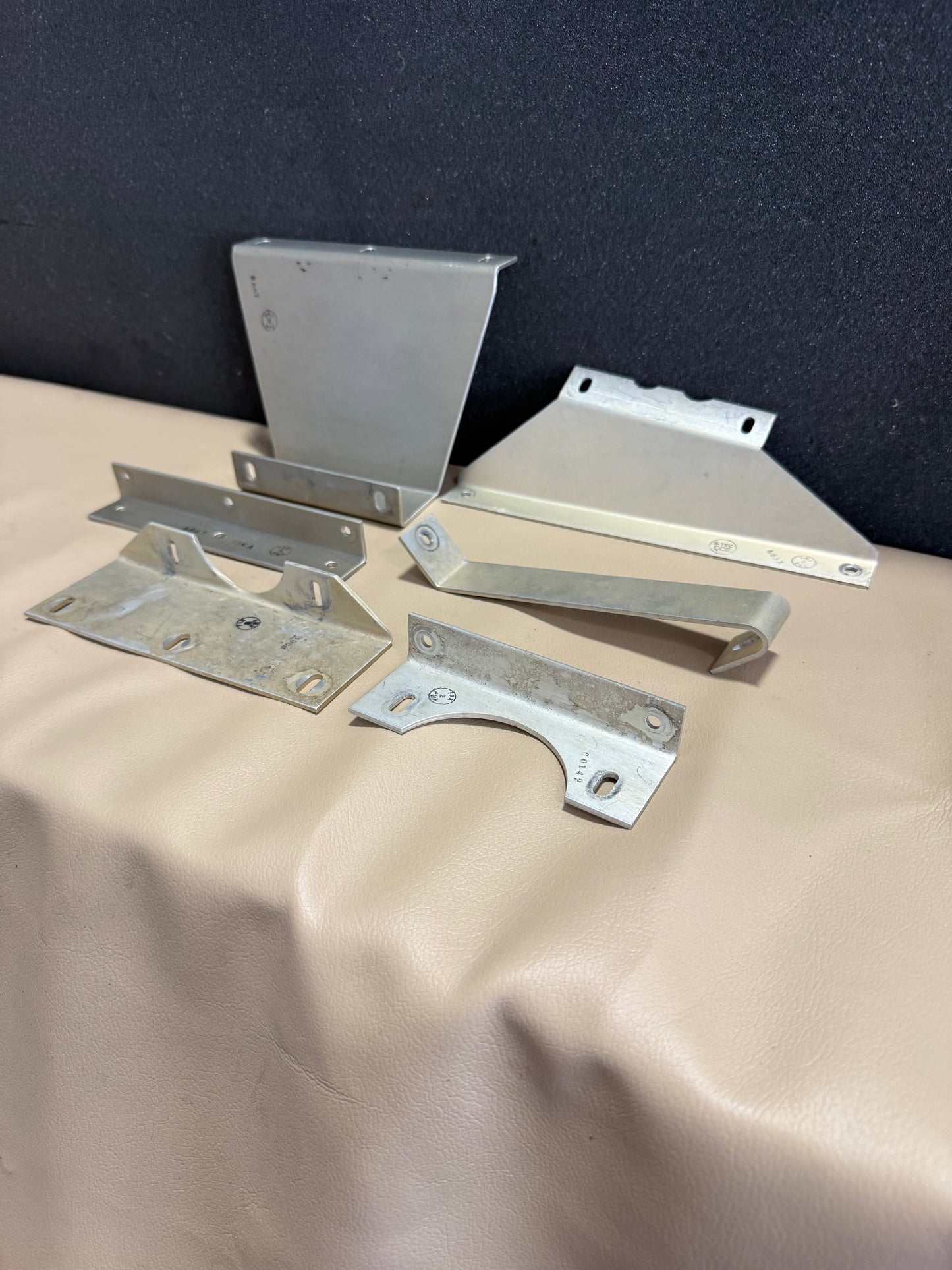 Beechcraft 95-B55 Autopilot Servo Brackets | 6067 | 6065 | 6066 | 6033 | 6045 | 60142 | 60141