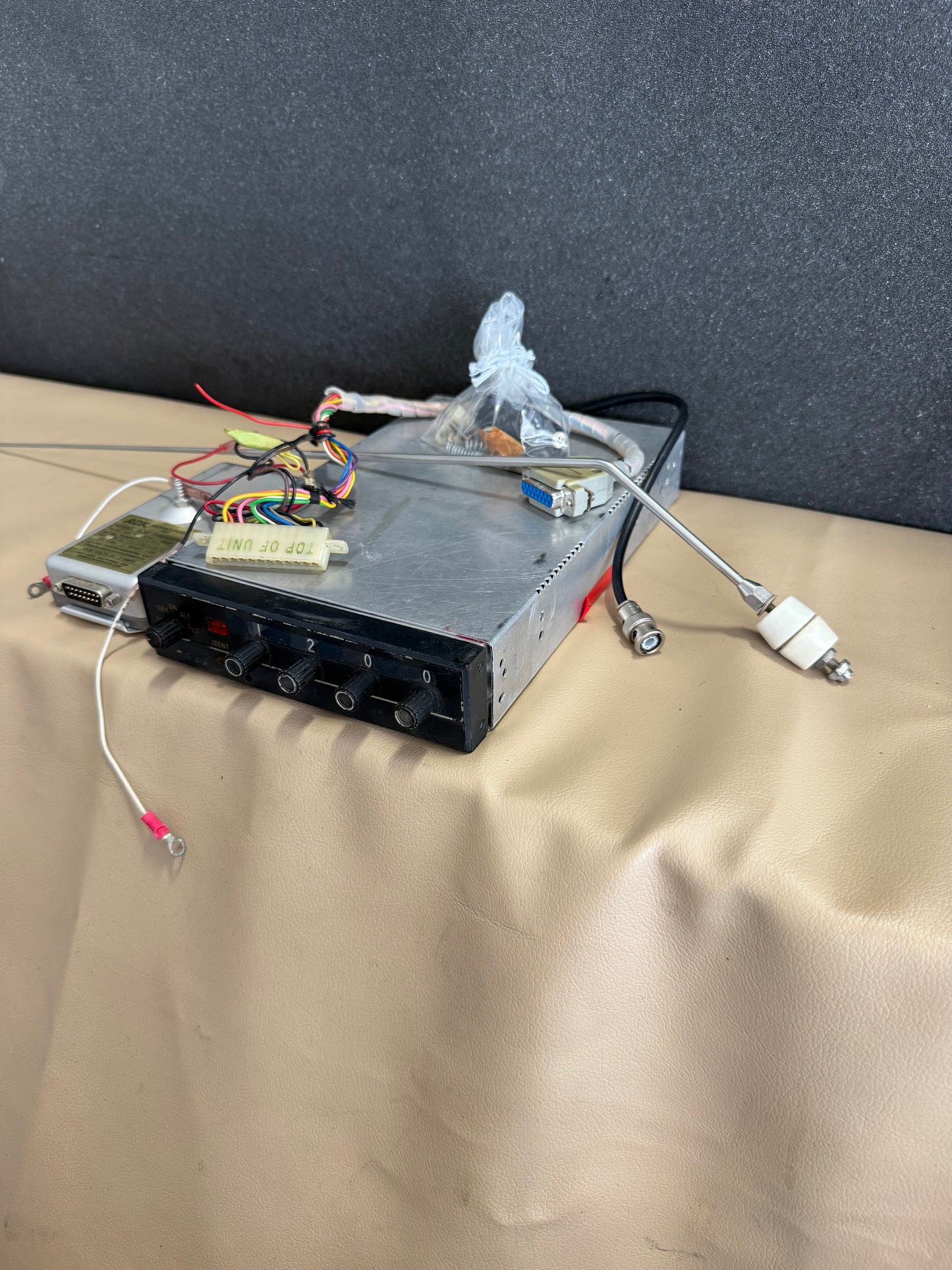 Bendix / King Transponder W/ Altitude Encoder | P/N 066-1034-00