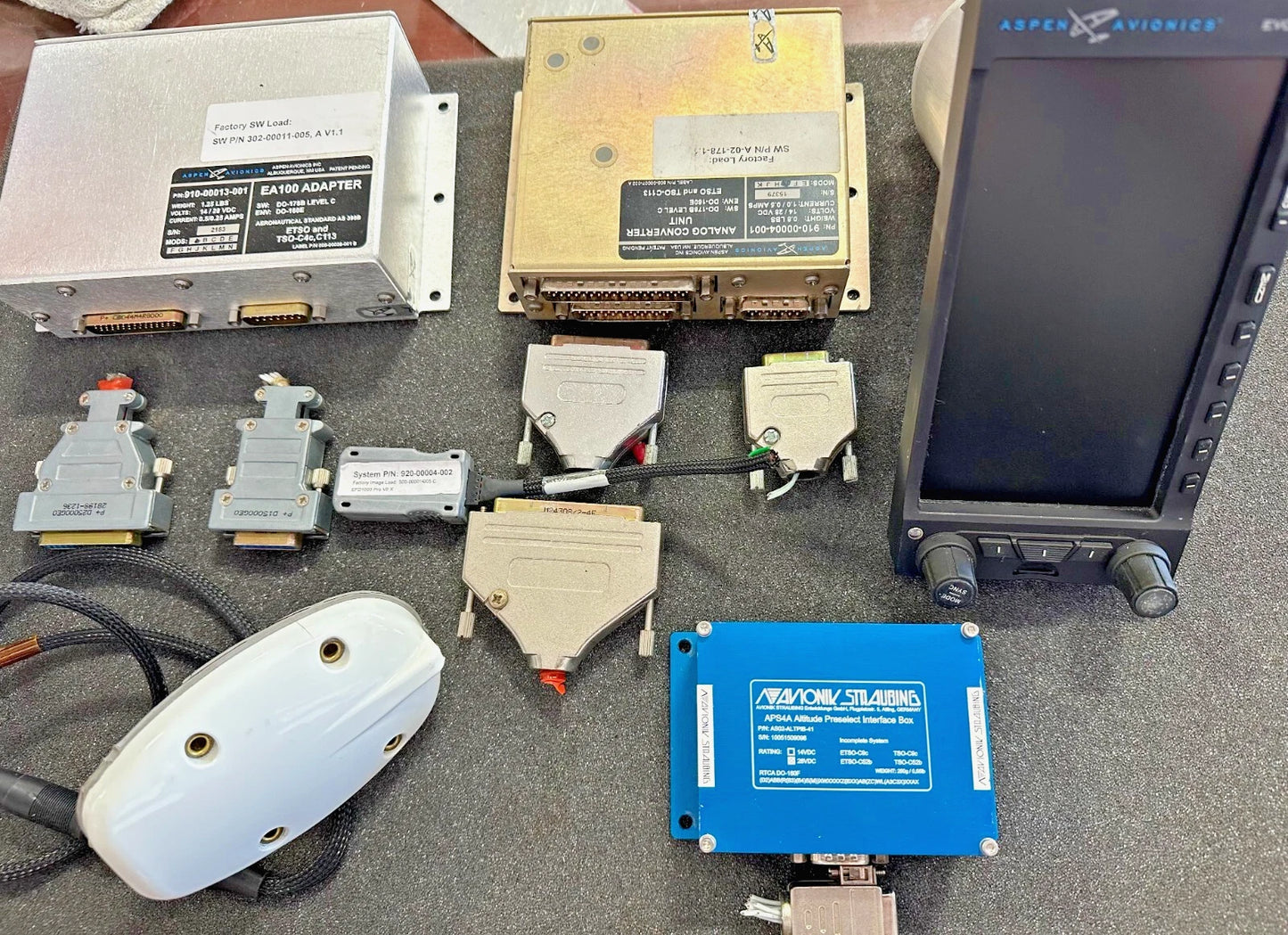ASPEN EFD 1000 w/ EA100 Adapter, ACU, Alt PreSelect, Config Mod, & Connectors / PN# 910-00001-001