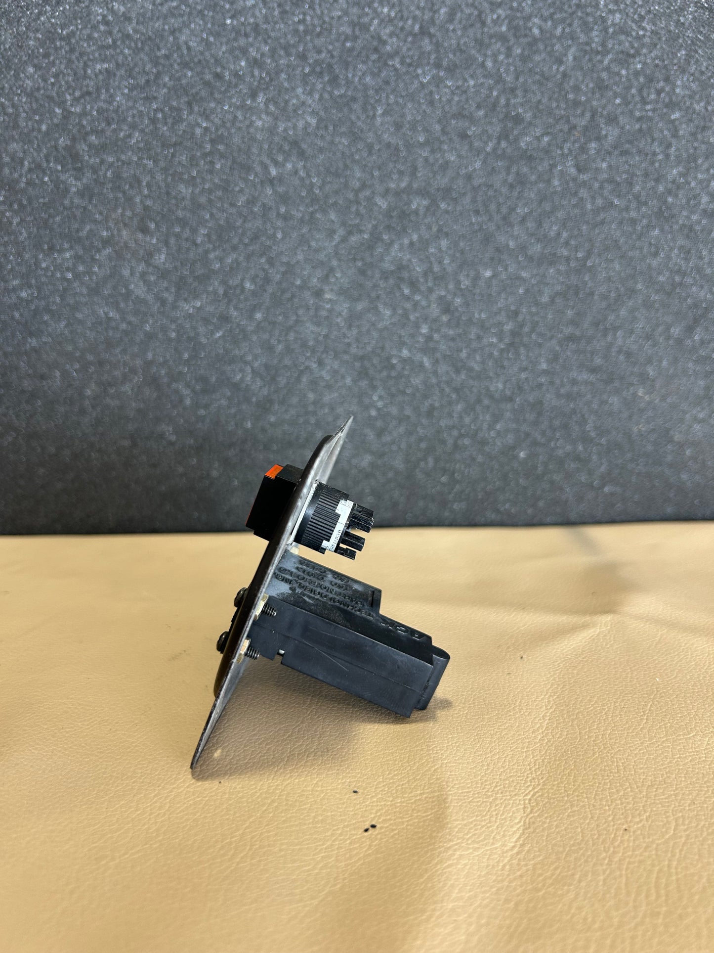 Remote Control Panel Indicator ELT | P/N  E-04.5