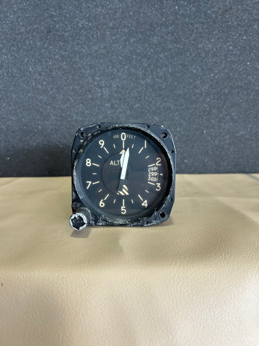 United Instruments | Altimeter | P/N 5934P-1