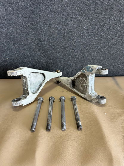 Piper Aztec Main Landing Gear Scissor Link | P/N 31806