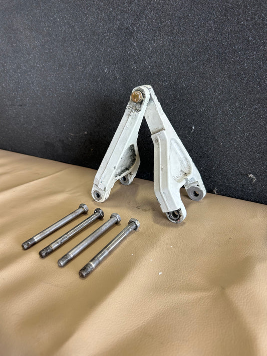 Piper Aztec Main Landing Gear Scissor Link | P/N 31806