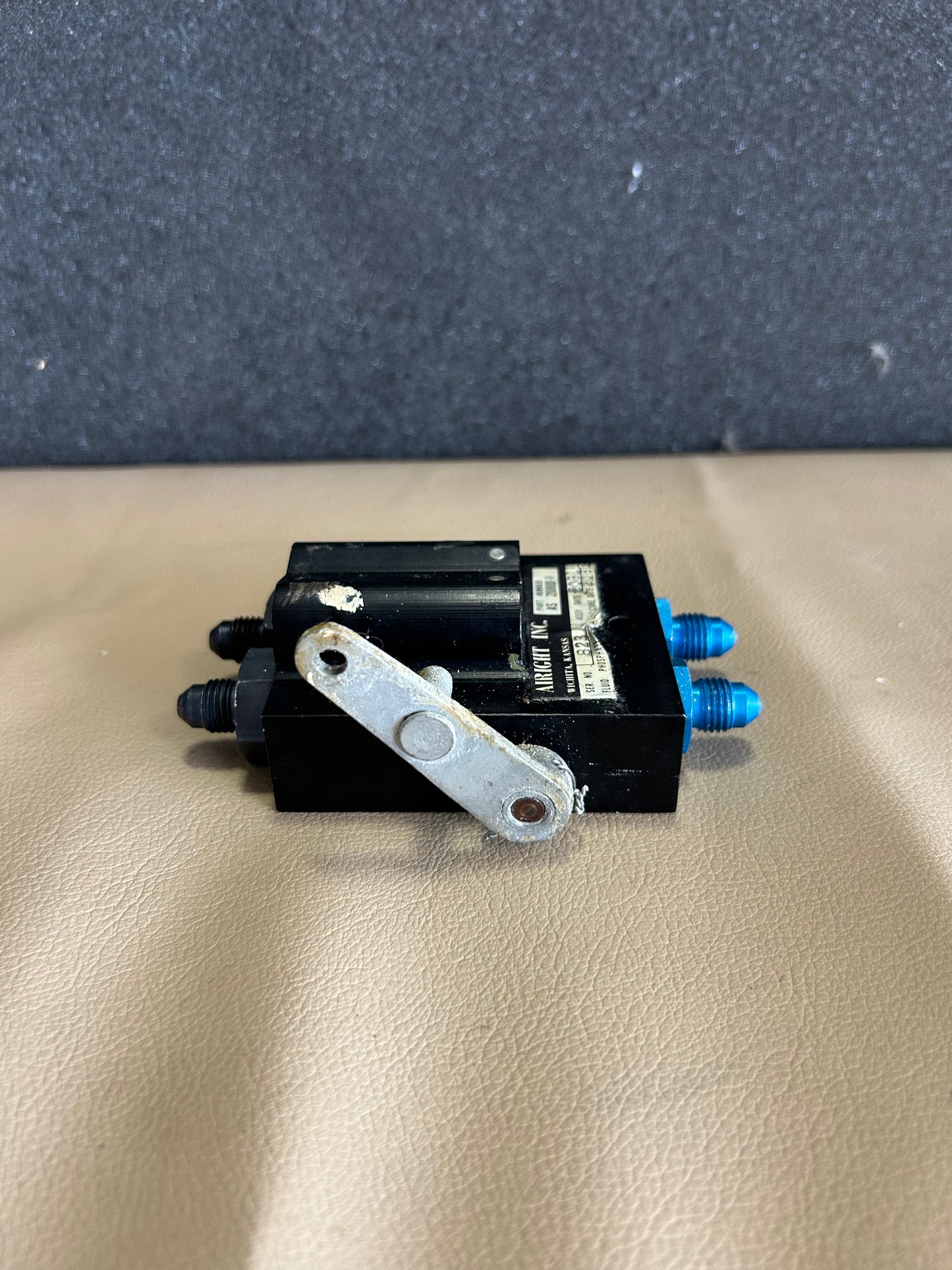 Airight Parking Break Valve | P/N 20800-1