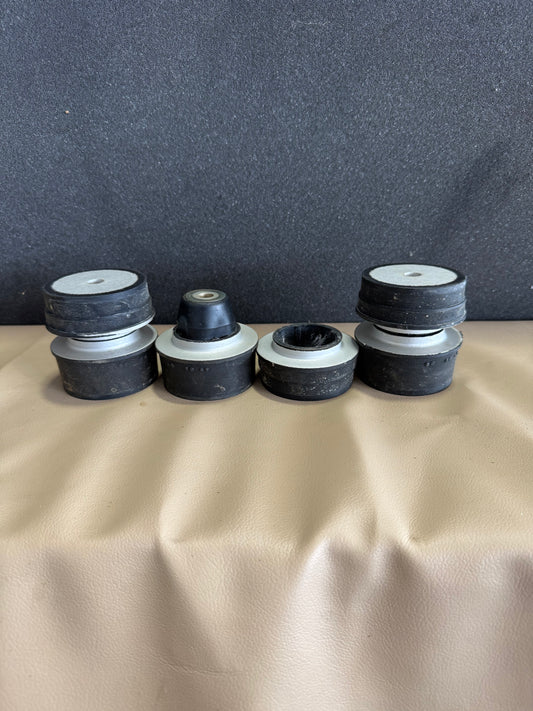 Lord Engine Mount | P/N C299501-0101