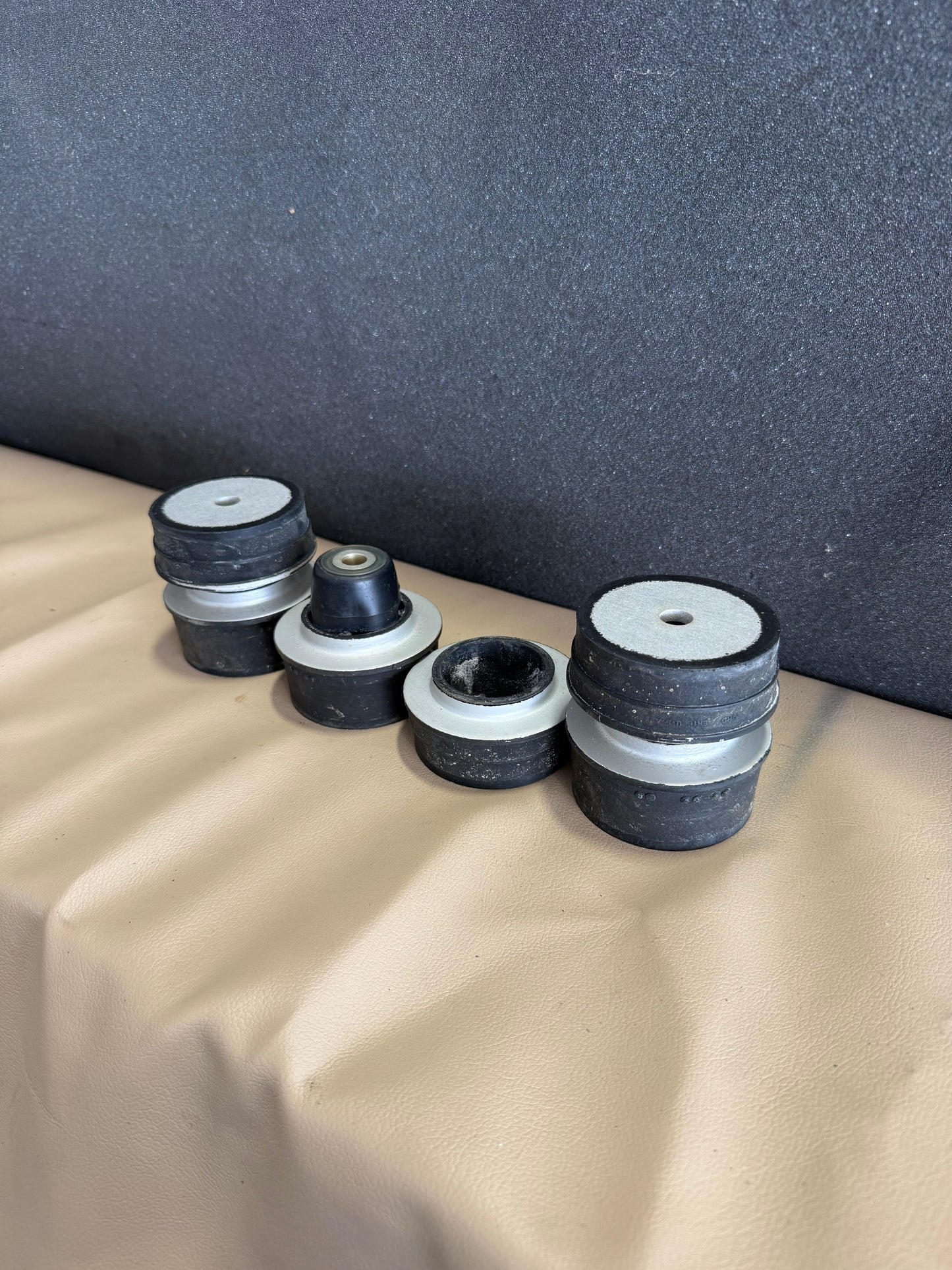 Lord Engine Mount | P/N C299501-0101